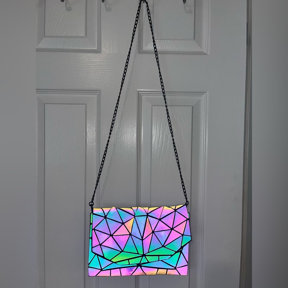 Like New Holographic Geometric Purse